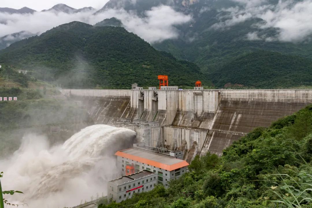 四川省全力应对嘉陵江岷江洪水 科学调度水利工程防洪减灾效益显著_新
