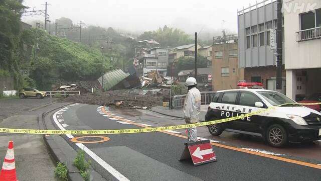 日本热海市降雨量远超往年 当地发生泥石流致2人死亡