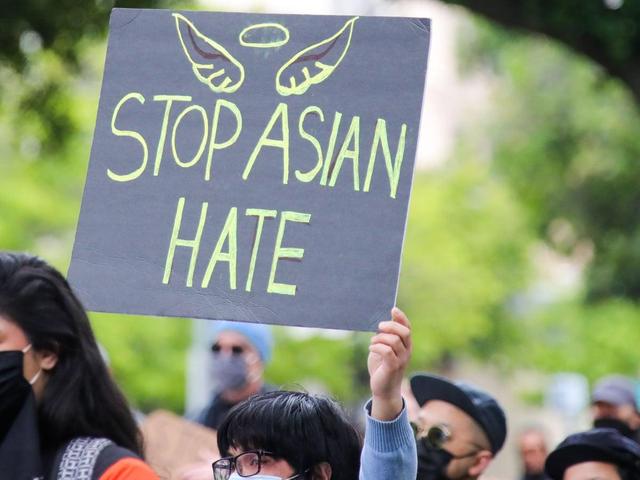 美国加州亚裔仇恨犯罪激增107%，总检察长：一些政客是“帮凶”