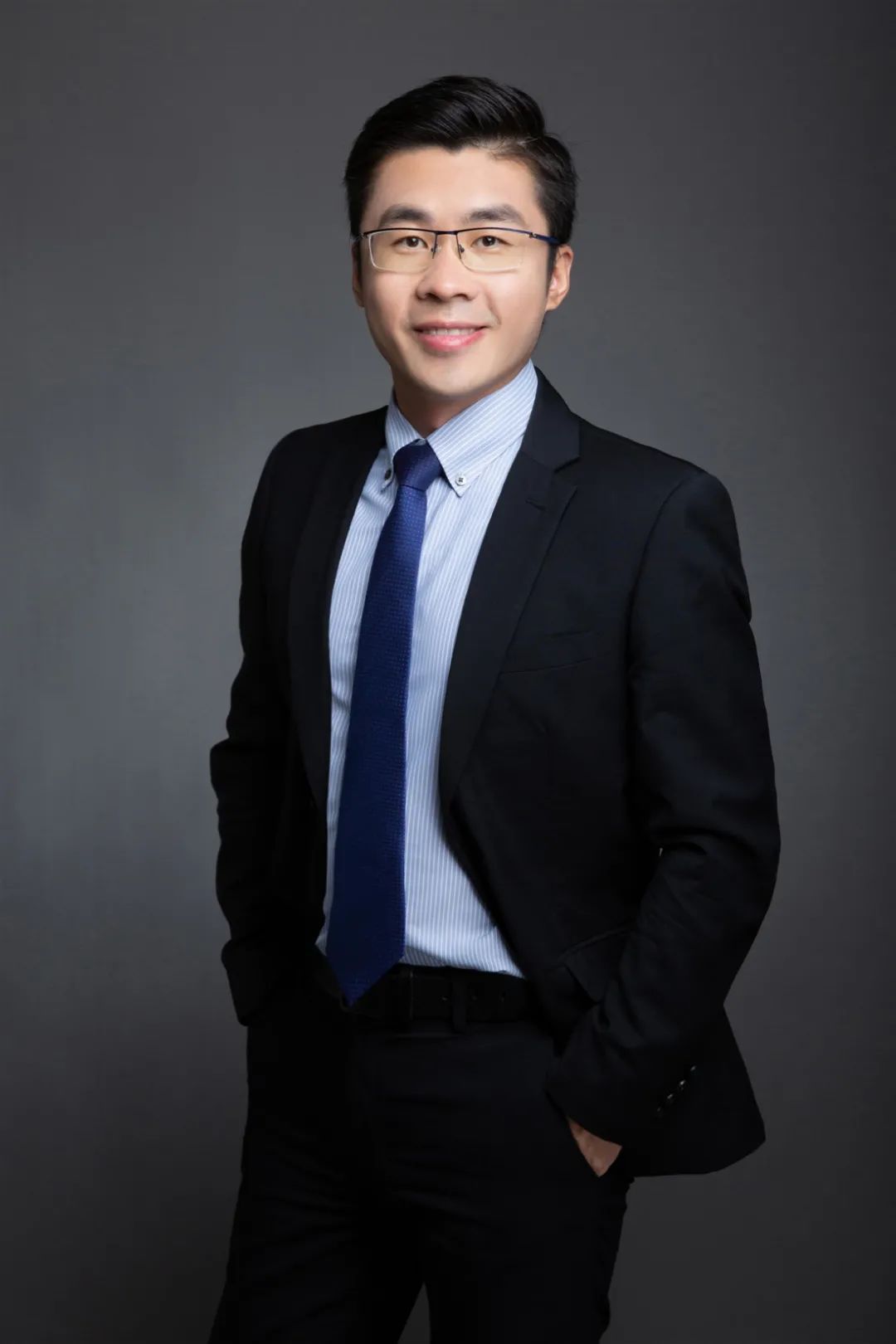 东方阿尔法基金唐雷捕捉产业先锋科技行情