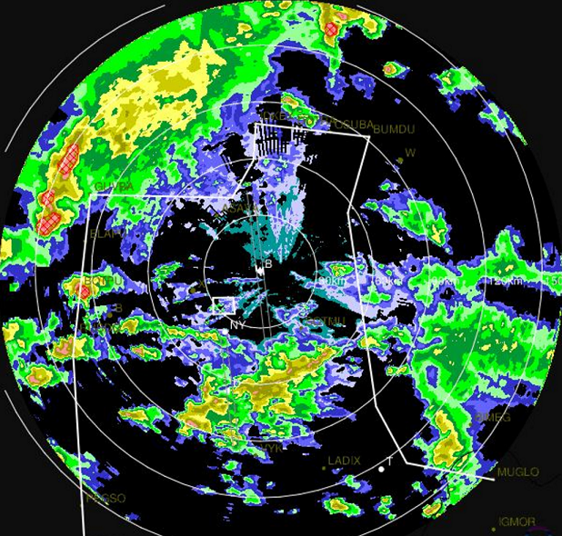 受降雨影响 北京两机场取消航班149架次