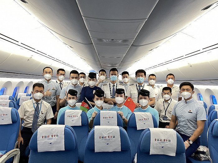 厦门航空证实：MF8008临时航班7月2日前往阿富汗接回滞留当地210名企业人员和中国公民 - Vimarsana News