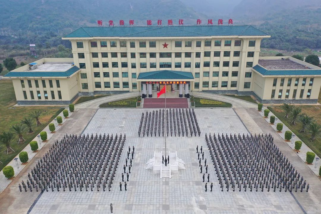 (孙长义,付鑫鹏,李春国)第75集团军某旅(张芸荟,罗聪,李昌奇,薛家豪)