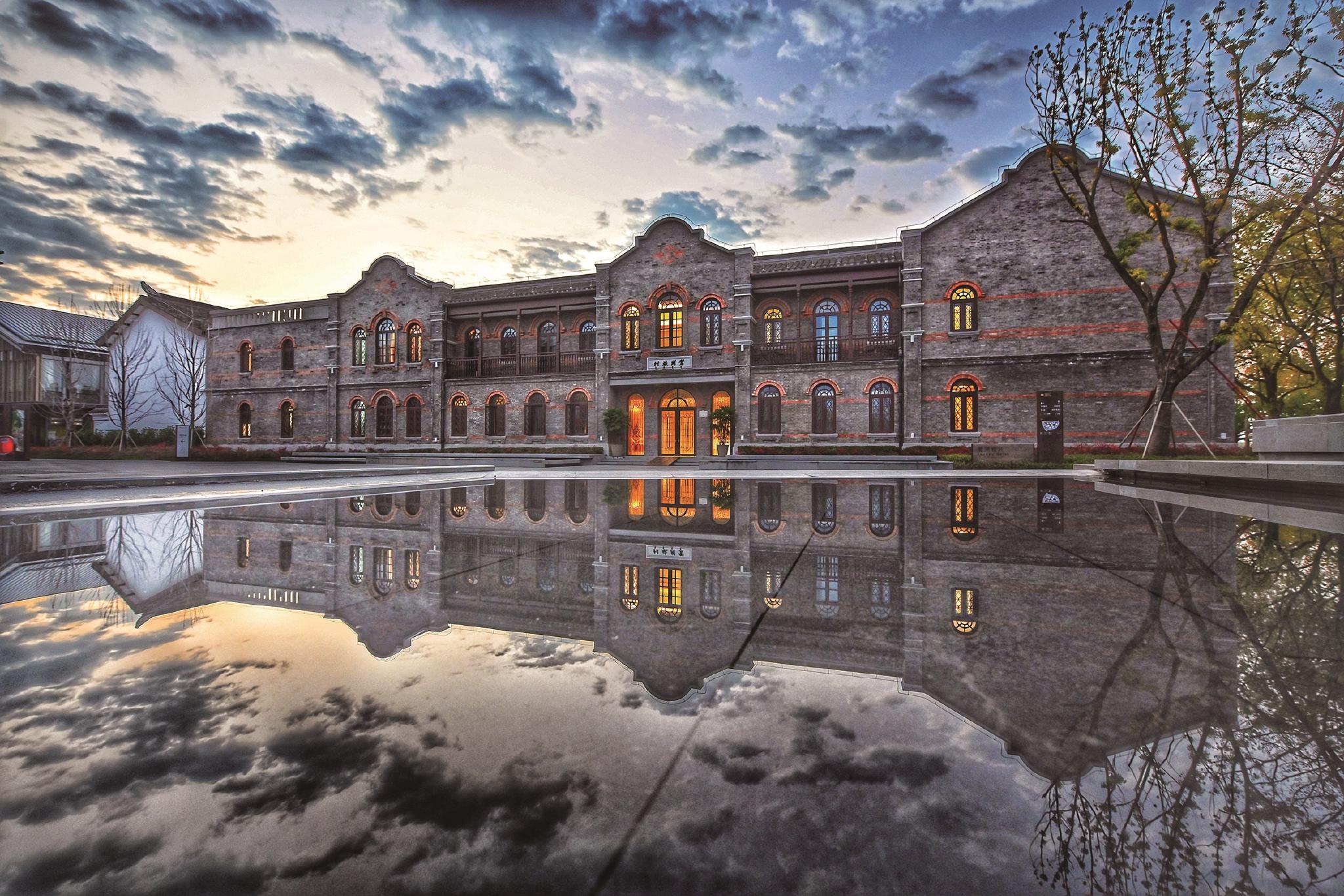 穿越百年鸳湖旅社开门迎客