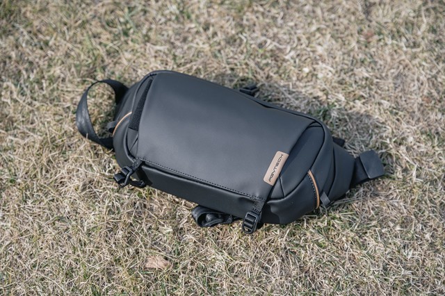 高颜值与便携 PGYTECH OneGo胸包上手体验