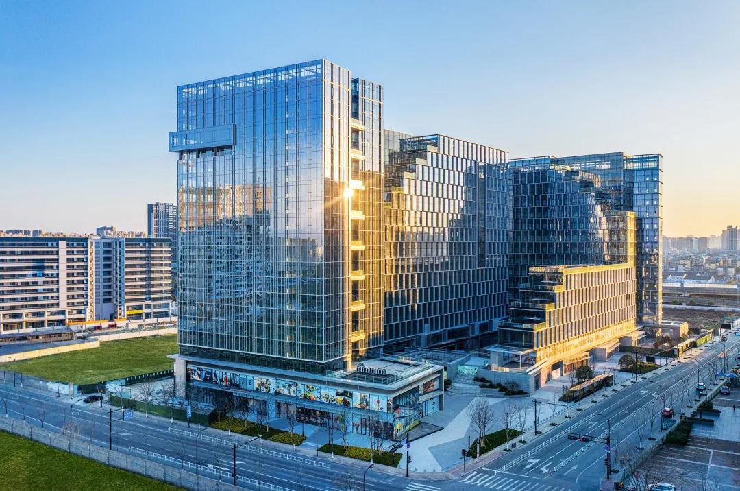 绿城美好坚定2022致爱寅新