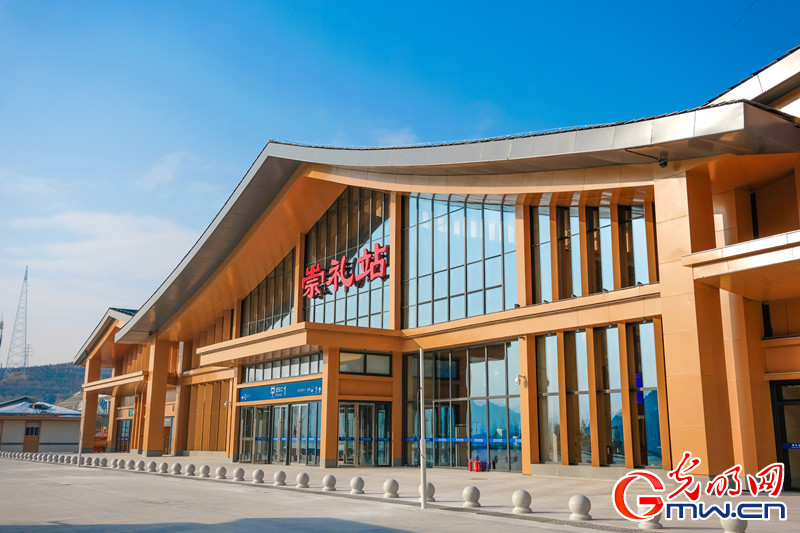 崇礼线太崇段开通运营 打通服务保障2022北京冬奥会最后一公里