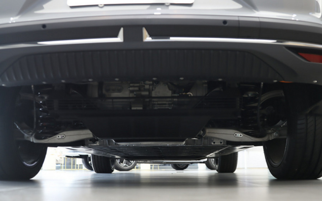 飞凡MARVEL R硬核三电技术，别具看点