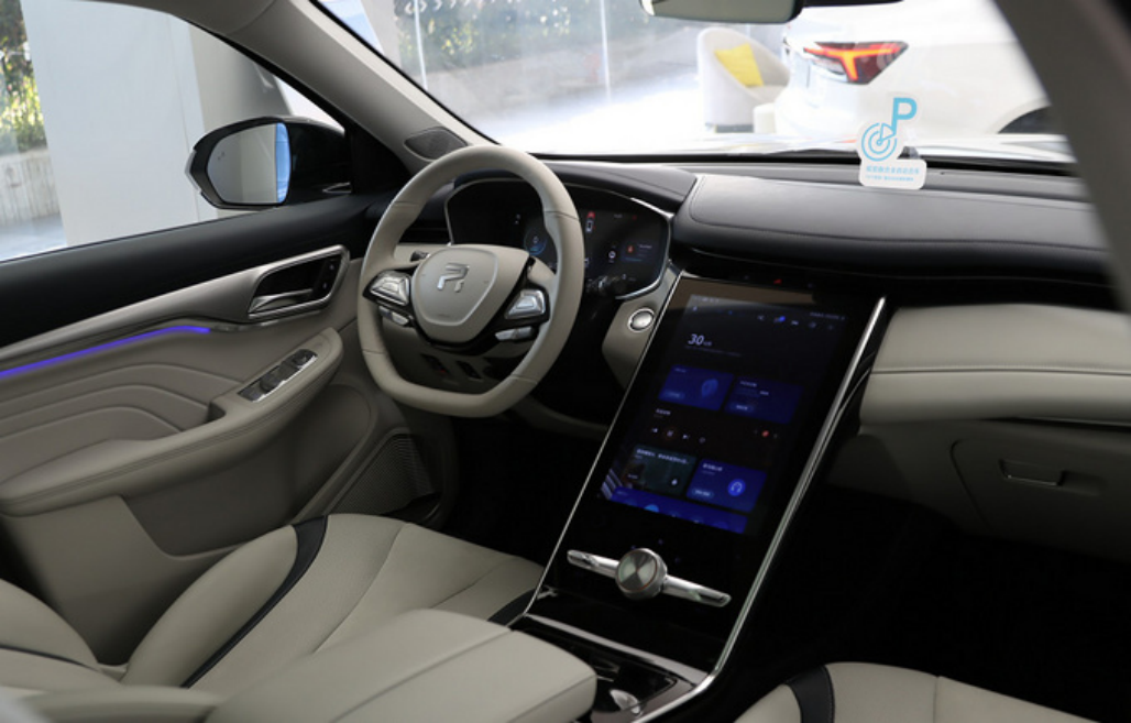 飞凡MARVEL R硬核三电技术，别具看点