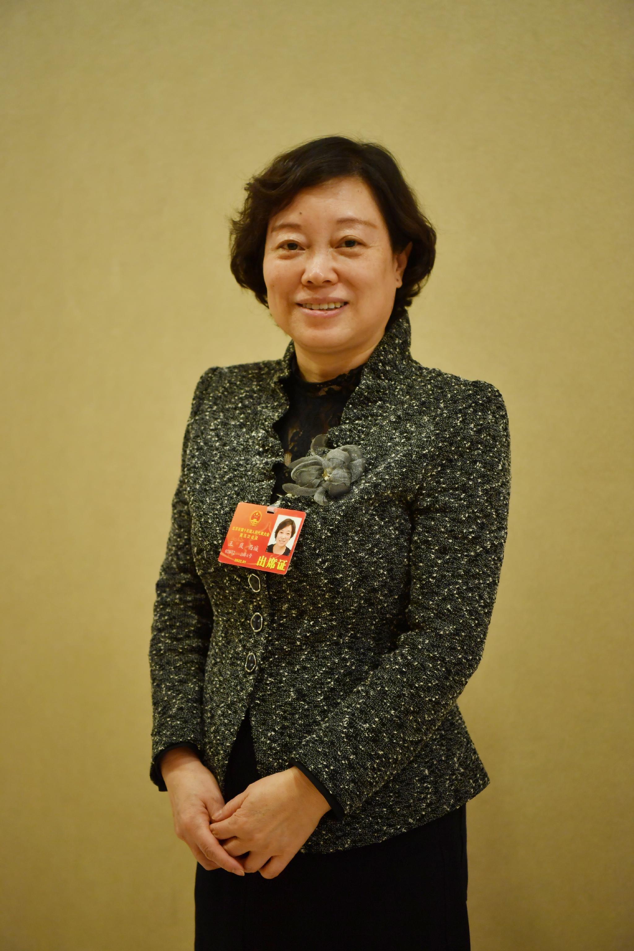 北京市人大代表,西城区三教寺幼儿园园长王岚.新京报记者 李木易 摄