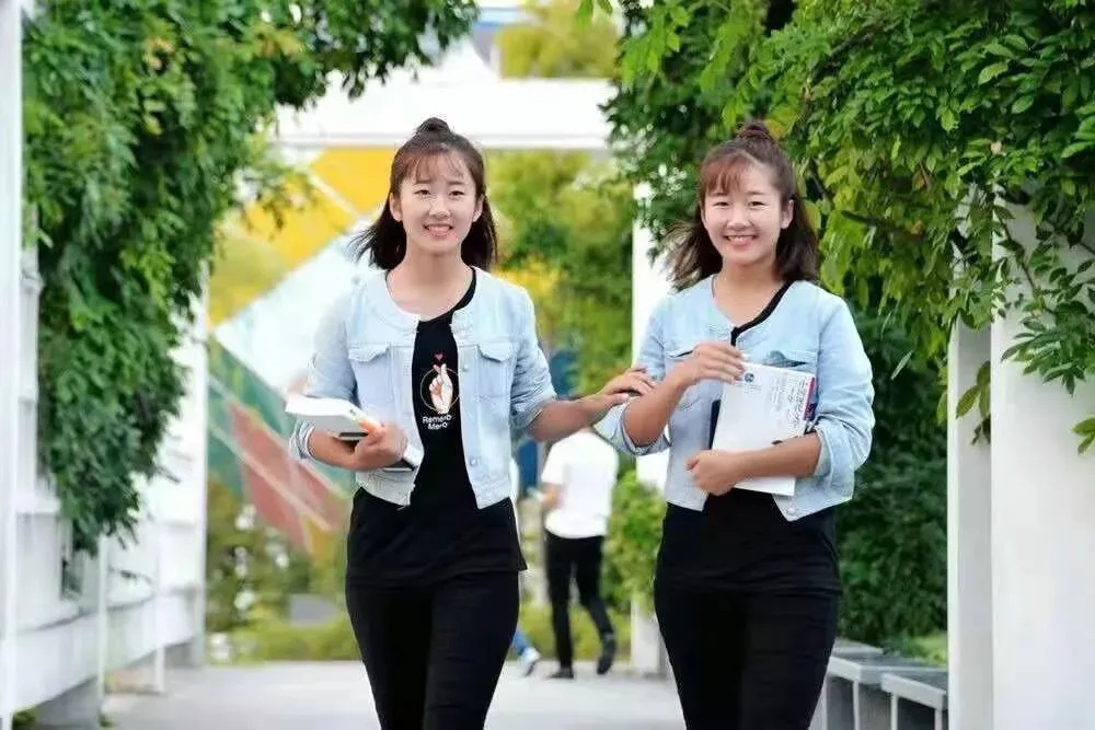 疤不得怎么用好样的！这些双胞胎同年考上大学，同年参军入伍_https://www.jmylbn.com_新闻资讯_第4张