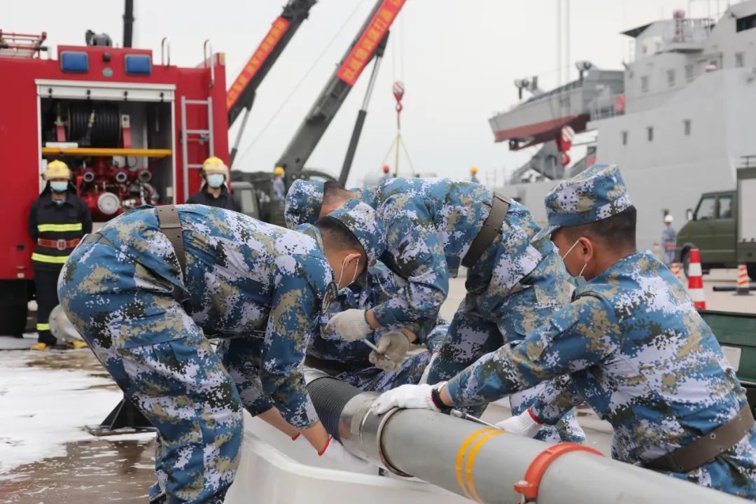 聞令即戰十里軍港起硝煙