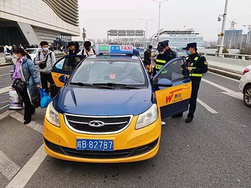 芜湖出租车寻觅"商机"被查处