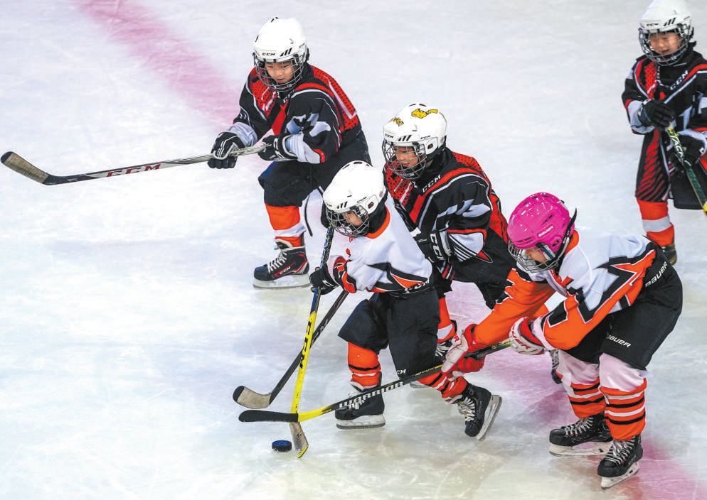 当日,"仁和杯"第七届舞彩顺义冰雪运动欢乐季启动仪式暨顺义区第五届