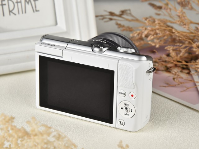 年终奖马上到手 2022年买什么相机之佳能篇