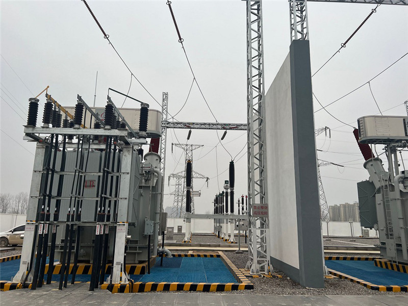 黄黄高铁全线牵引变电所受电成功