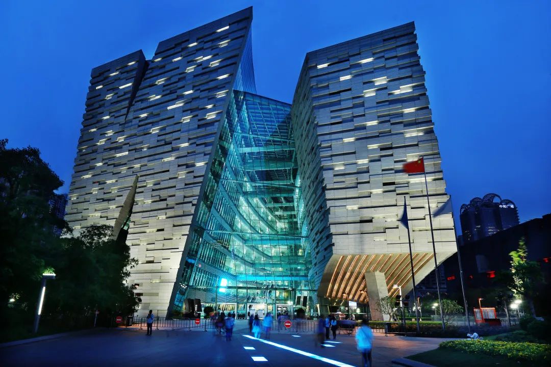 无差别服务打开阅读之门记全国文化和旅游系统先进集体广州图书馆