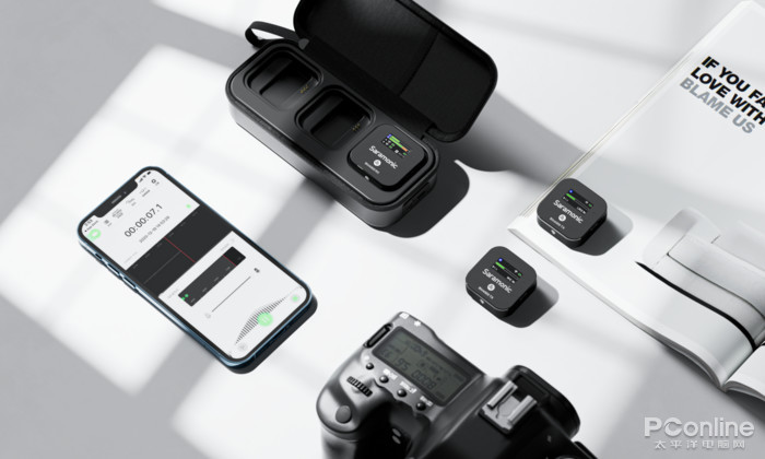 太平洋电脑网|为精简而声 枫笛Blink900迷你双通道无线麦克风系统发布