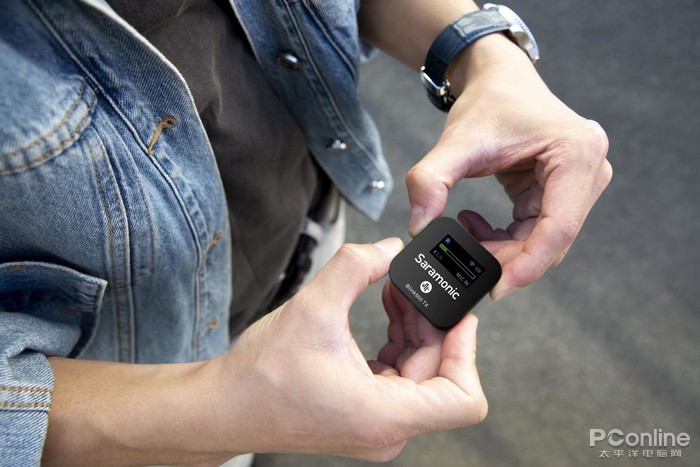 太平洋电脑网|为精简而声 枫笛Blink900迷你双通道无线麦克风系统发布