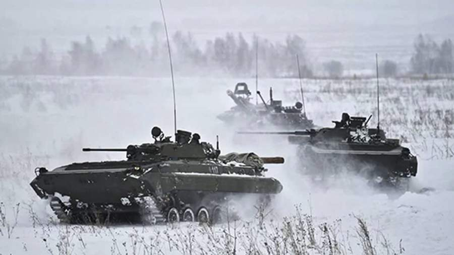 俄军装甲部队演习。图片来源：俄罗斯西部军区