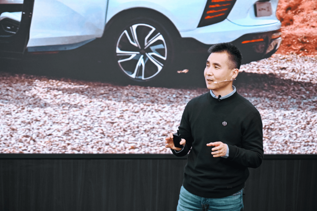 华人运通高合汽车创始合伙人、联席CTO陈俊