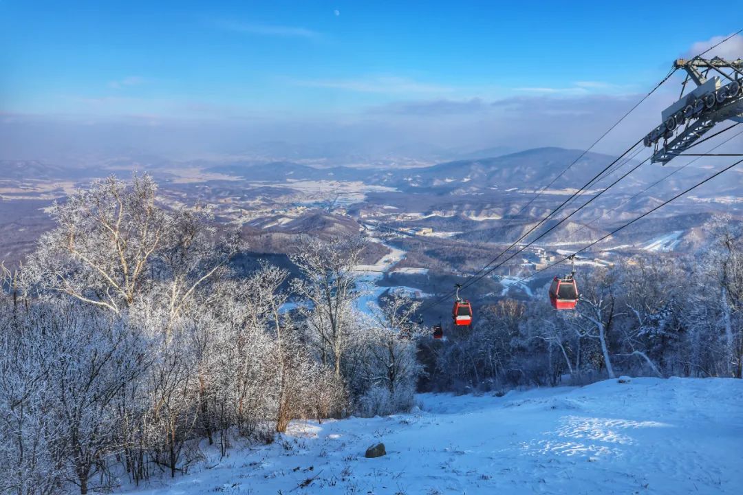 亚布力阳光度假村高山滑雪索道 陆春&nbsp;摄