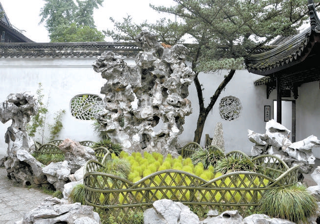 苏州狮子林的九狮峰 贾珺摄