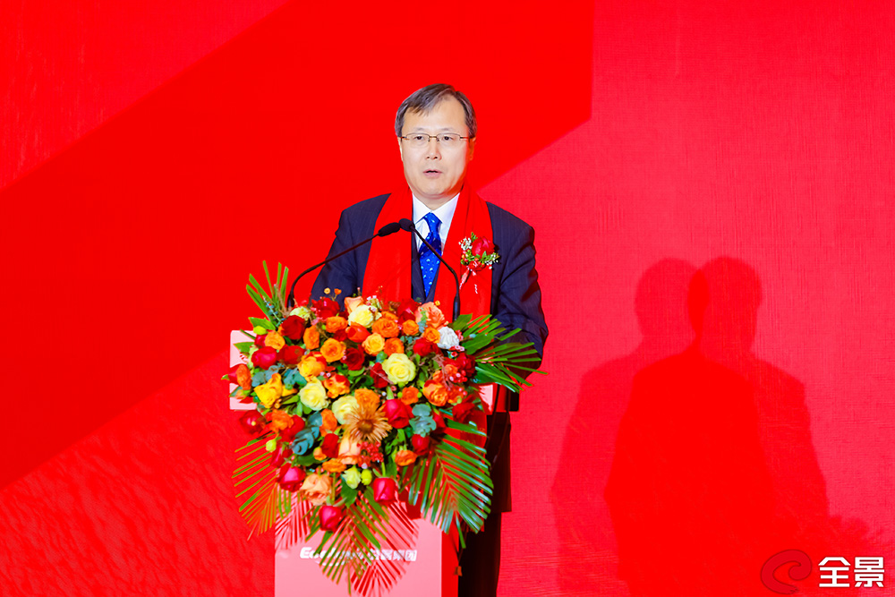 中信证券党委书记,董事长张佑君致辞