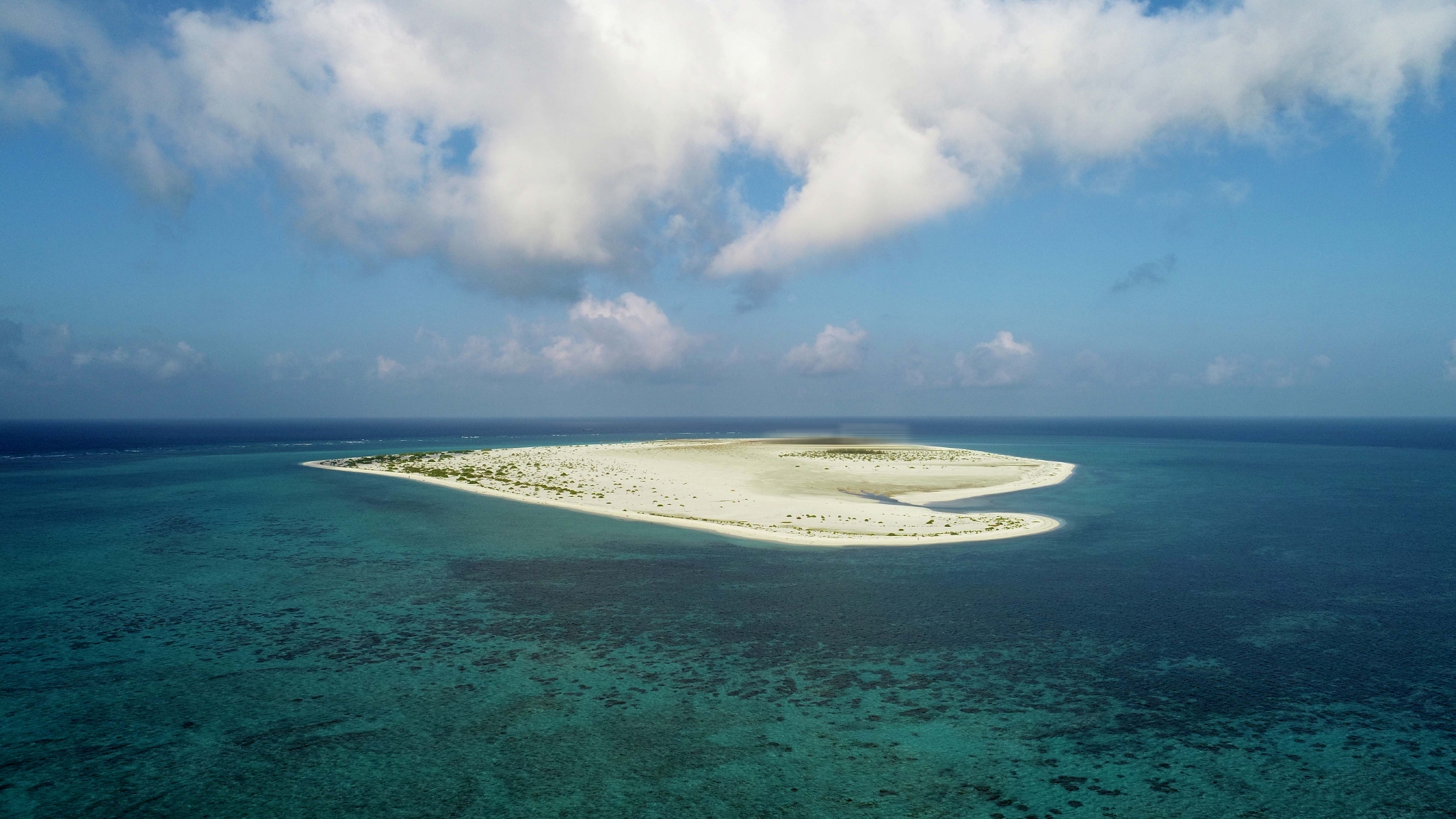 美舰擅闯中国西沙领海南部战区回应