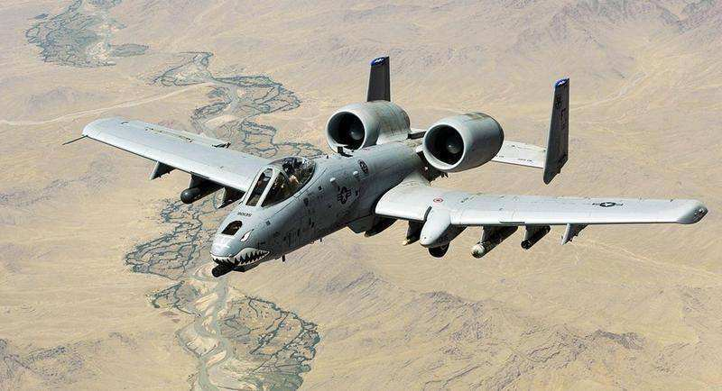 美国空军认为A-10攻击机早该退役