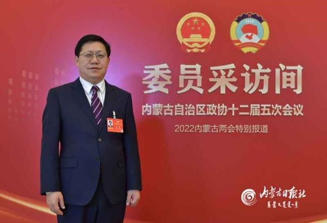 两会声音张斌委员推动更深层次放管服改革