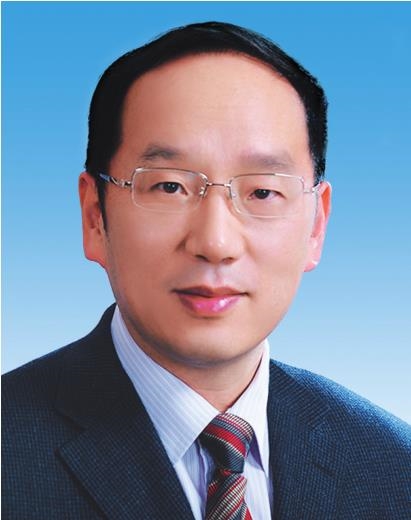 李乐成同志简历