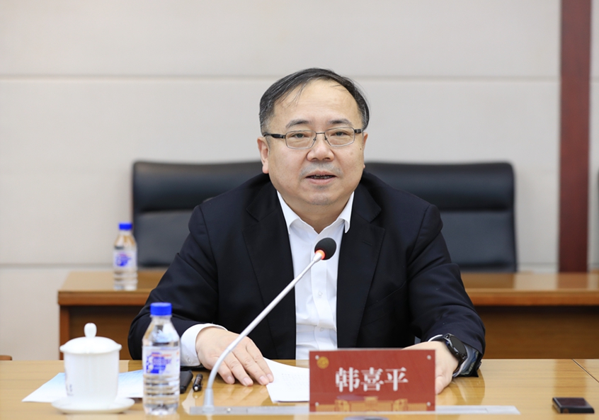 吉林大学党委副书记韩喜平会见了陈永胜一