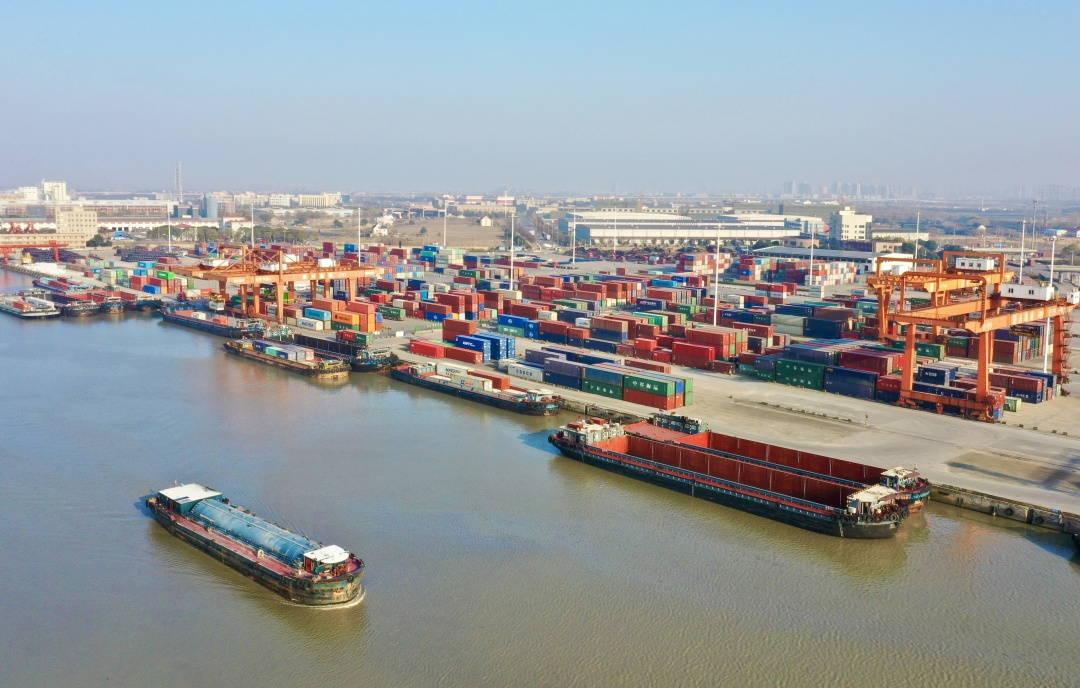 首次突破3700亿!2021年嘉兴外贸进出口再创历史新高|嘉兴市_新浪财经_