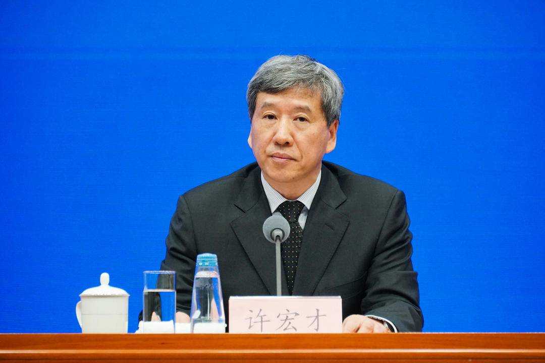 财政部副部长许宏才 &nbsp;澎湃新闻记者 周頔 摄