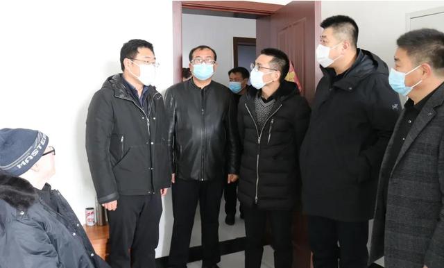 鞍山市年轻一代民营企业家让这个冬天更温暖