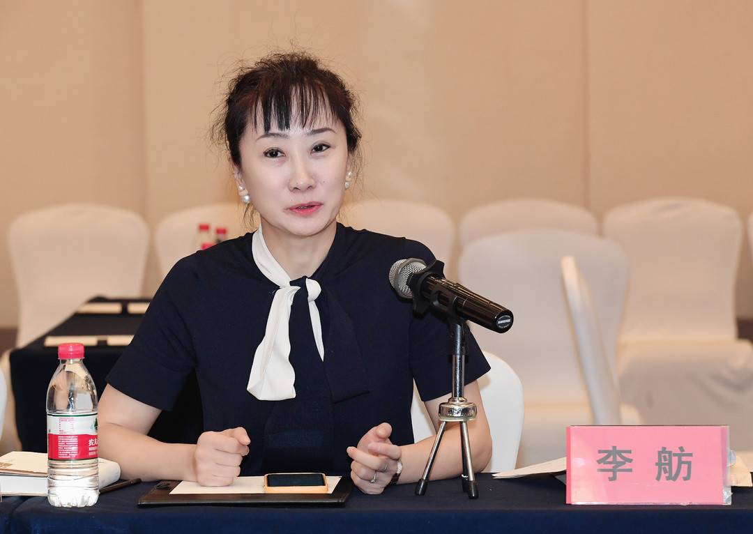 纸上乾坤之后浓墨书写大春秋李舫用三个字致敬伟大的时间封面专访