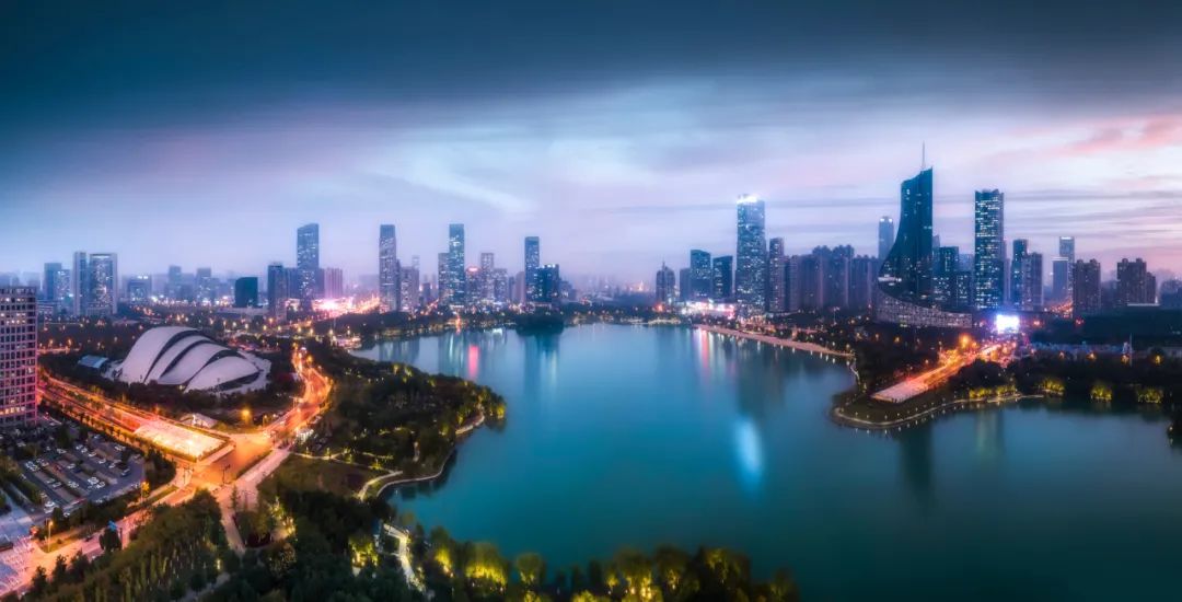 航拍安徽合肥城市夜景.图/图虫创意