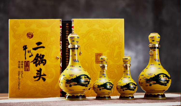 在光瓶酒市场,牛栏山是20元以下市场的龙头,但是如果进入20元-50元