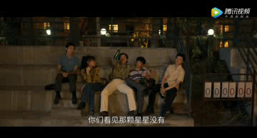 △ 对于70、80后来说，九十年代是无忧无虑的童年，是疯狂挥洒的青春