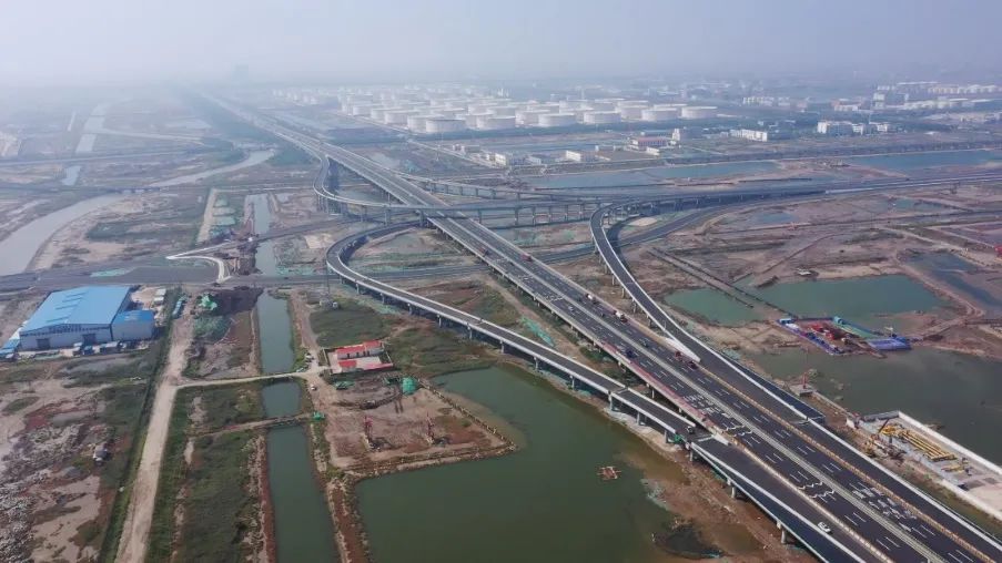 打通雄安新区最便捷出海通道津石高速天津东段正式通车