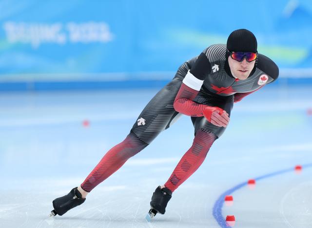 1月31日,加拿大速度滑冰运动员格雷姆·菲什在训练赛中.