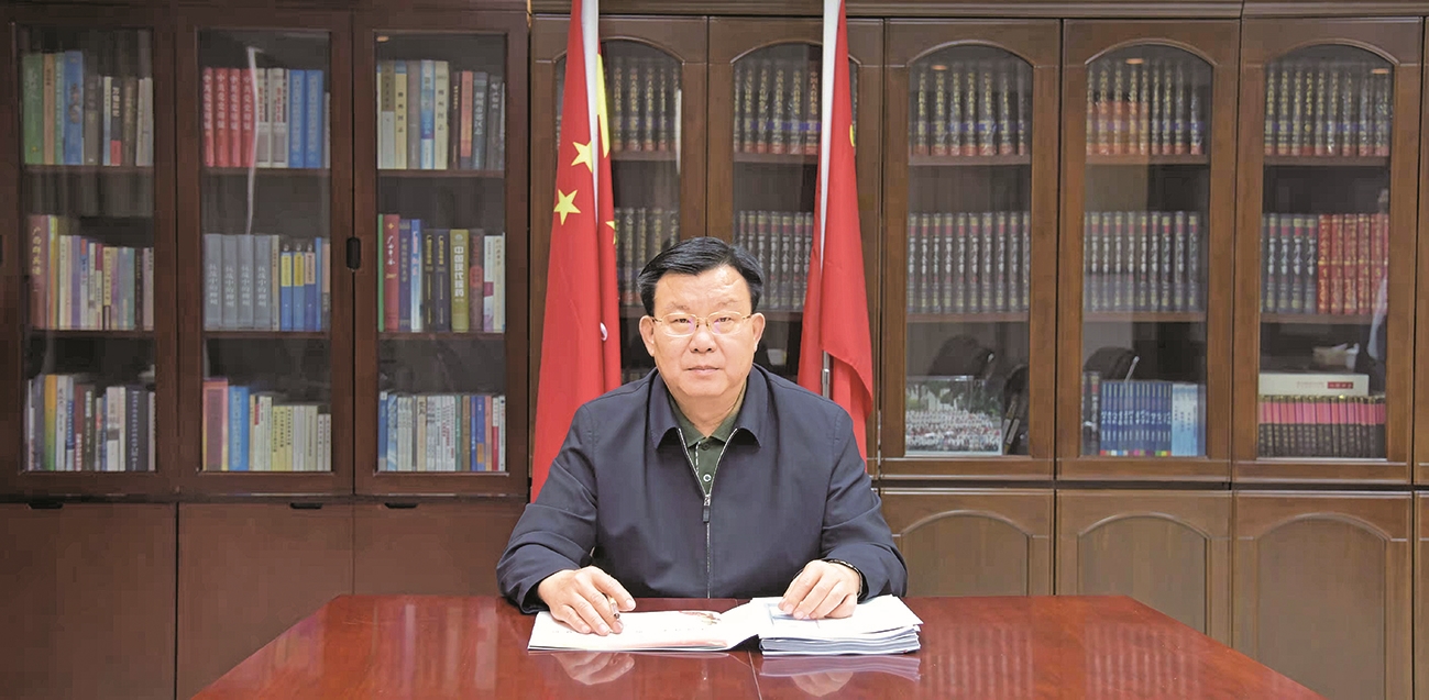 广西壮族自治区党委宣传部副部长自治区文化和旅游厅党组书记厅长甘霖