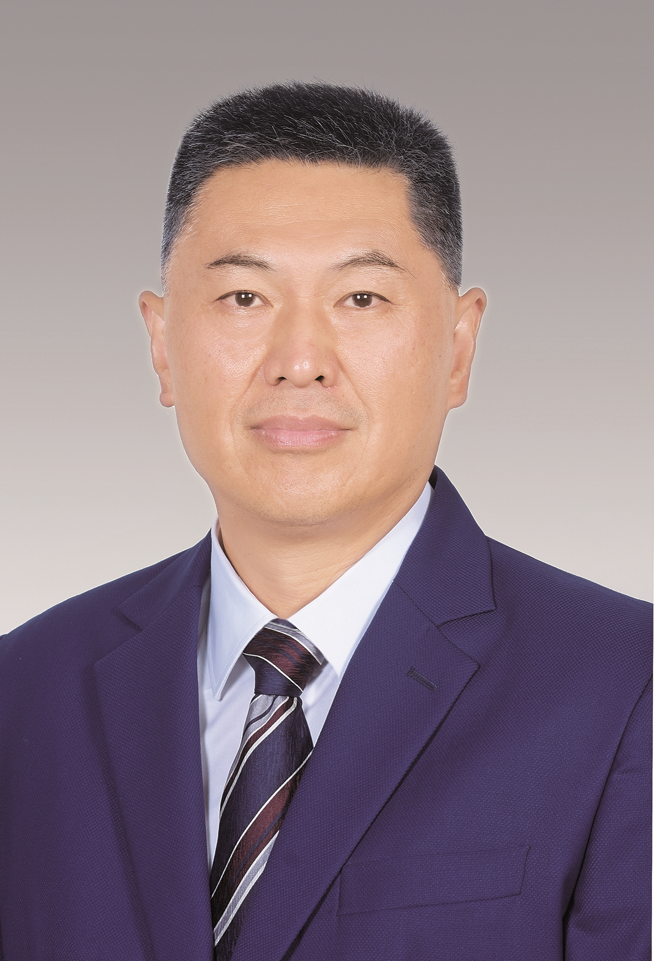 青岛市文化和旅游局党组书记局长朱铁一