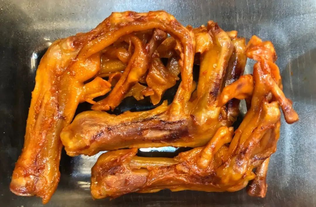 网红辣鸭脚:江西年轻人有多能吃辣?