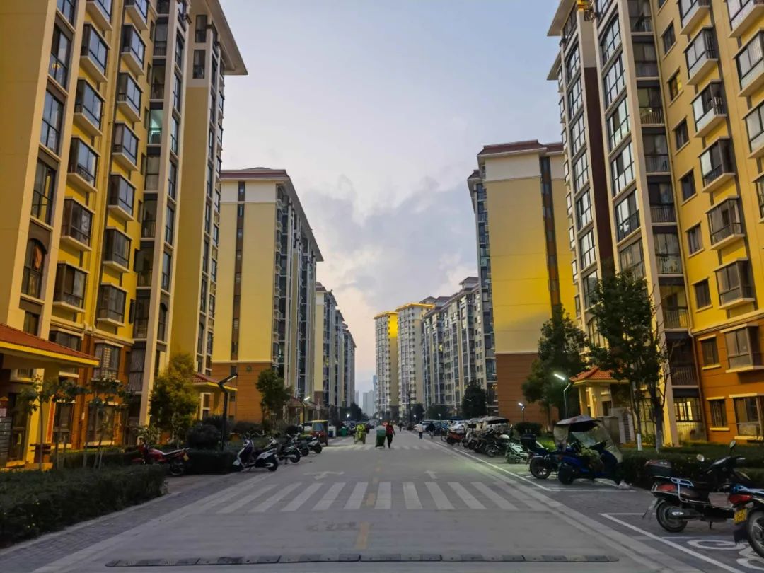 图1 宜良县土桥社区整村搬迁至新居民小区