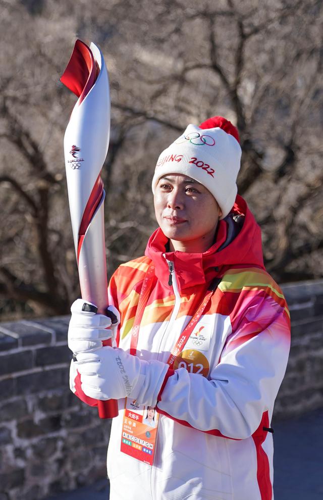 北京冬奥会北京冬奥会火炬在八达岭长城传递