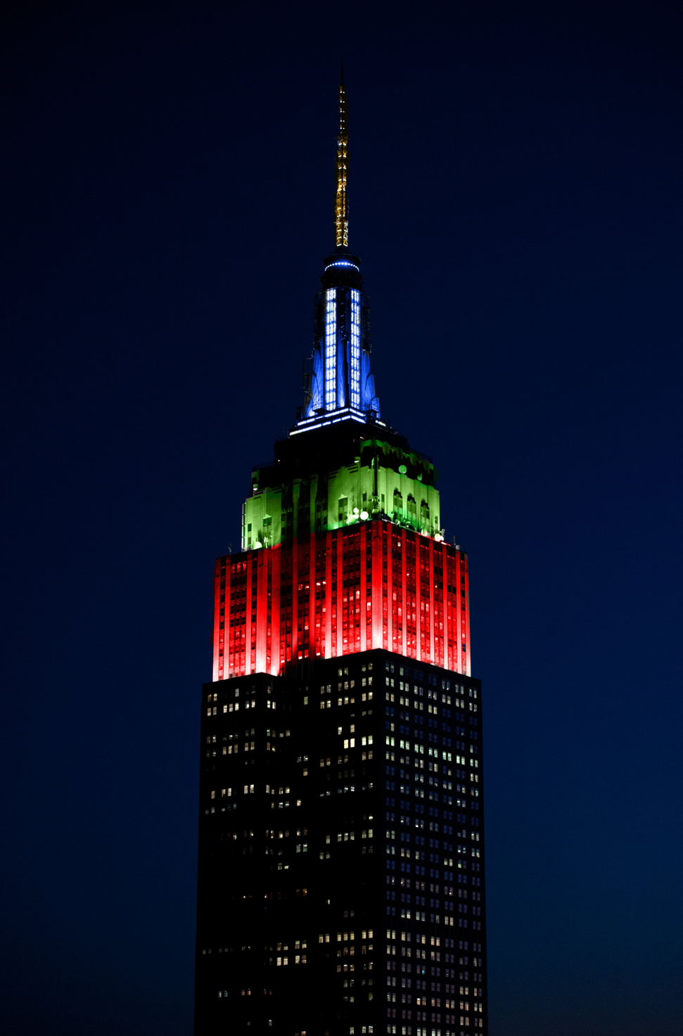 隔空祝福纽约帝国大厦上演灯光秀庆祝北京冬奥开幕 手机新浪网