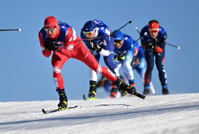 北京冬奥会越野滑雪男子双追逐比赛赛况