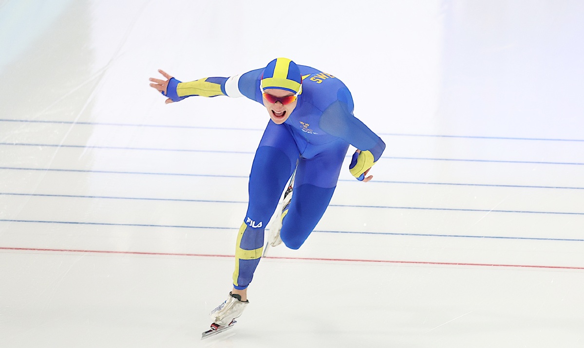 北京冬奥会瑞典选手获得速度滑冰男子5000米金牌